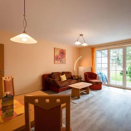 Gaestehaus-w-4-perlentaucher Apartamento Prerow