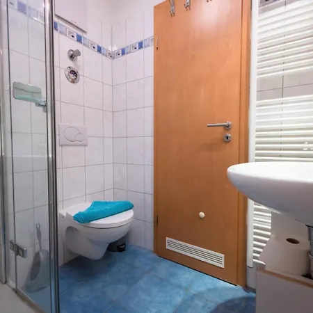 Gaestehaus-w-4-perlentaucher Apartament Prerow